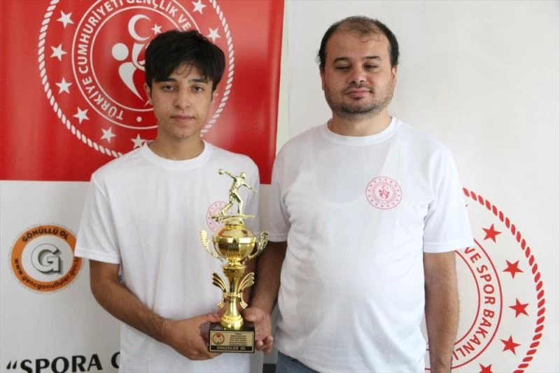 Antalya Görme Engelliler Spor Kulübü, golbol turnuvasında Türkiye üçüncüsü oldu