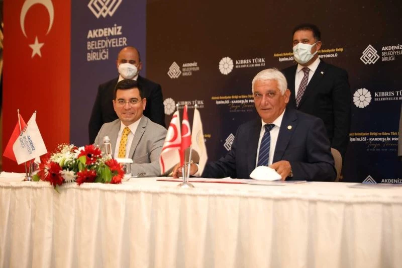 Kıbrıs Belediyeleri ile ‘işbirliği-kardeşlik protokolü’ imzalandı
