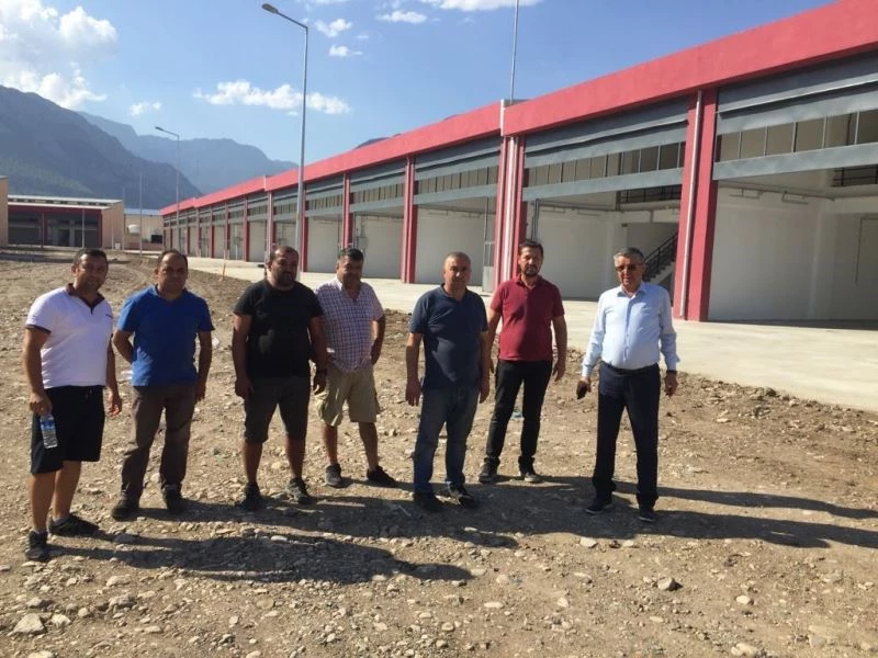 Başkan Topaloğlu: “Esnafımıza destek olmaya devam edeceğiz”
