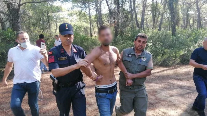 Manavgat’ta ormanı yakarken suçüstü yakalanan şüpheli suç makinesi çıktı
