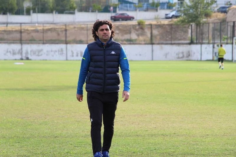 Serhat Gülpınar: “Takımın yüzde 60’ı yarı seviyede”
