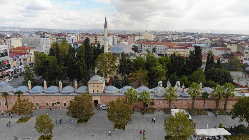Osmanlı’nın en önemli şeyhülislamlarının görev yeri 500 yıldır görkemini koruyor
