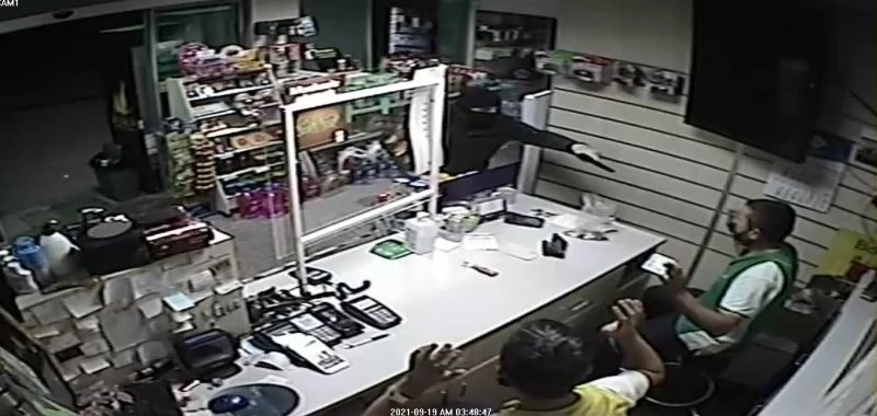 Akaryakıt istasyonundaki silahlı soyguna 1 gözaltı
