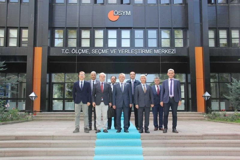 Anadolu Üniversitesi heyetinden ÖSYM Başkanlığı’na ziyaret
