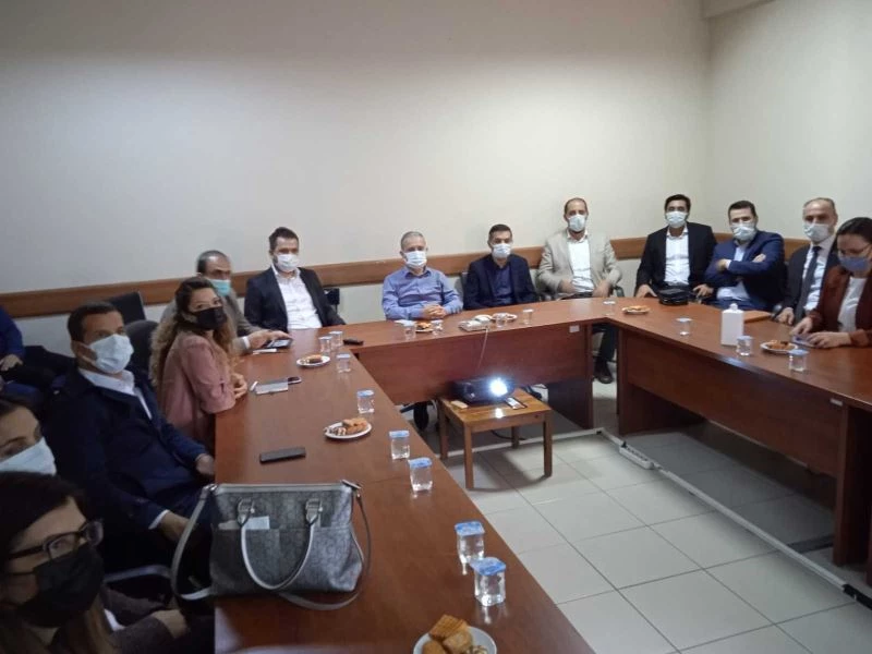 Daha kaliteli sağlık hizmeti sunmak için bir araya geldiler
