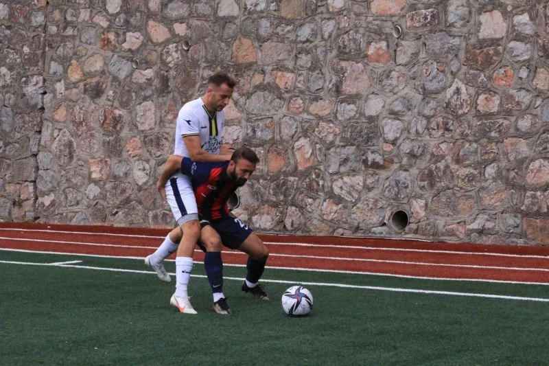 TFF 3. Lig: Belediye Derince: 1 - İçel İdmanyurdu: 1
