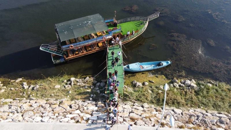 Prof. Dr. Güneş: “2024 yılına kadar turizmin dünyada eski haline dönmesi beklenmiyor”
