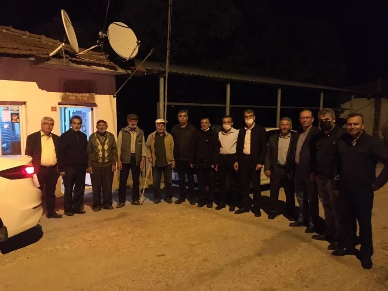 AK Parti’den köylere çıkartma
