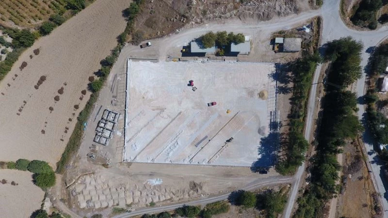 Akköy Stadında çalışmalar devam ediyor
