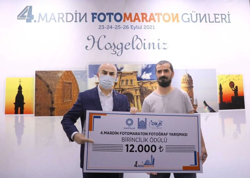 4. Mardin Fotoğraf Maratonunda dereceye giren yarışmacılara ödülleri verildi
