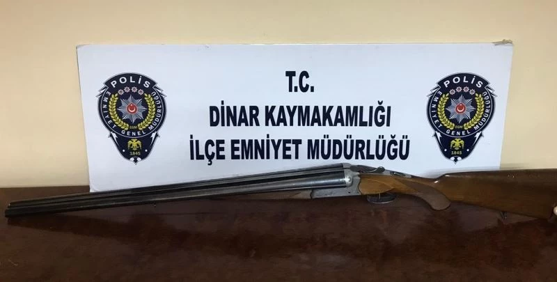 Motosiklette ruhsatsız tüfek ele geçirildi
