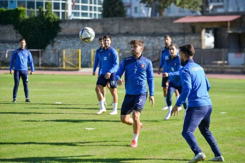 Uşakspor’da 1922 Konyaspor mesaisi başladı
