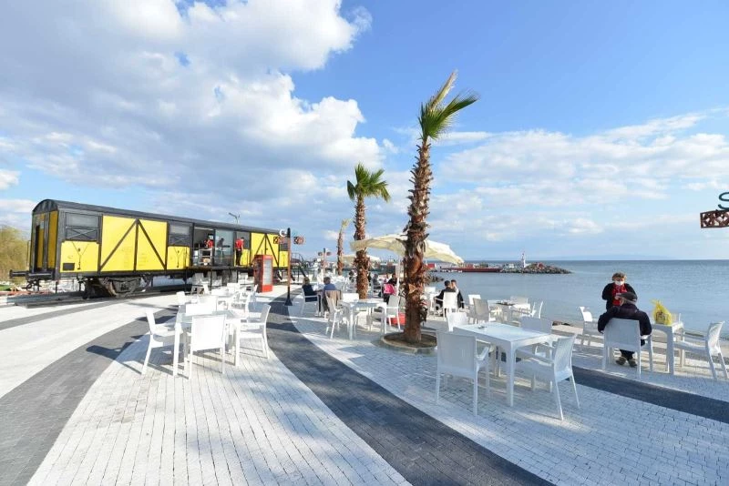 Vagon Paşa Kafe misafirlerini ağırlamaya başladı
