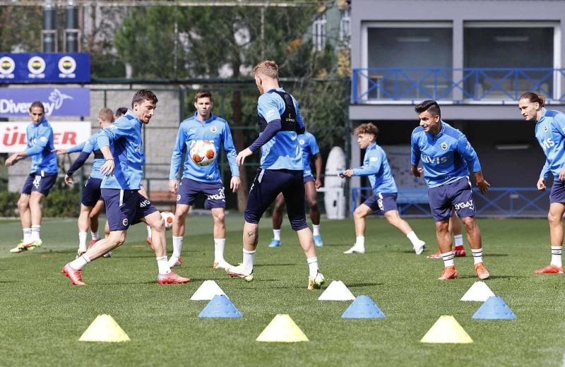Fenerbahçe’de Olympiakos maçı hazırlıkları başladı
