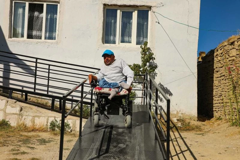 Başkan Tanış, engelli vatandaşın talebine kayıtsız kalmadı
