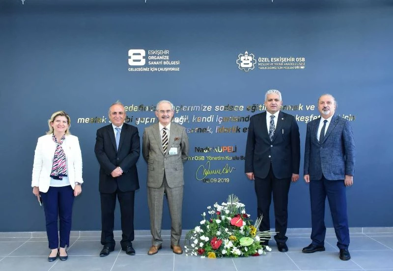 Büyükerşen, Özel EOSB Mesleki ve Teknik Anadolu Lisesini gezdi
