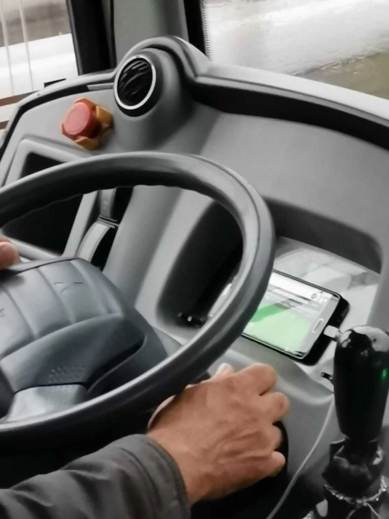 Maç sevgisi onlarca insanın hayatını riske attırdı
