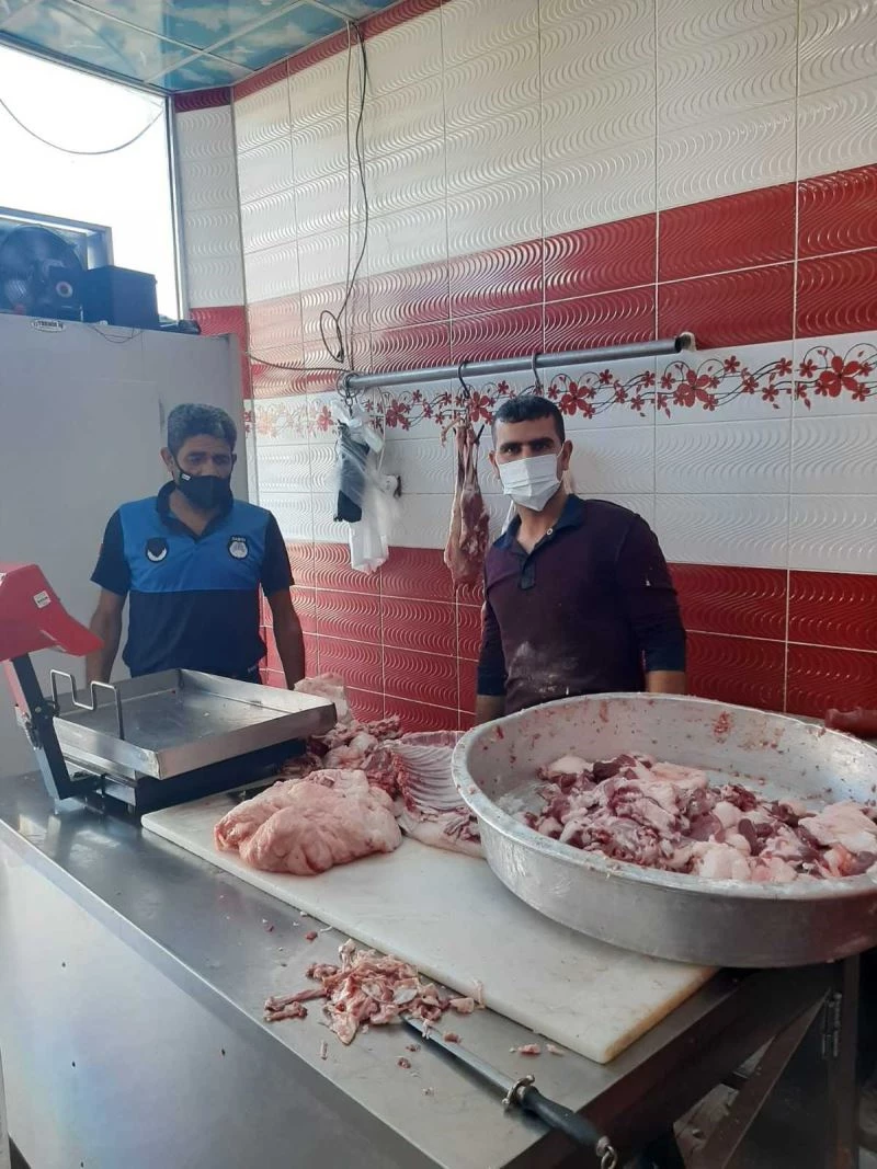 Viranşehir’de zabıta kasapları denetledi
