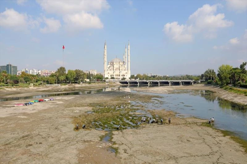 Adana Seyhan Nehri