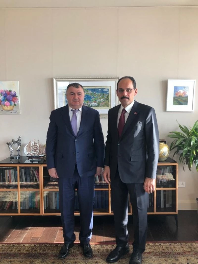 Kassanov’dan Cumhurbaşkanlığı Sözcüsü Kalın’a ziyaret
