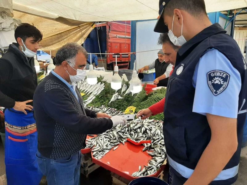 Gebzeli balıkçılar denetimden geçti
