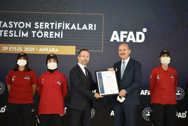 İçişleri Bakanı Soylu: “Kastamonu’da yaklaşık bin 500 dükkan sahibinin hasarının yüzde yüzünü karşıladık”
