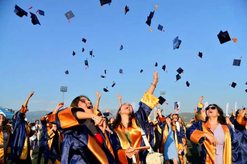 Pandemide yapamadıkları ‘KEP’lerini fırlattılar
