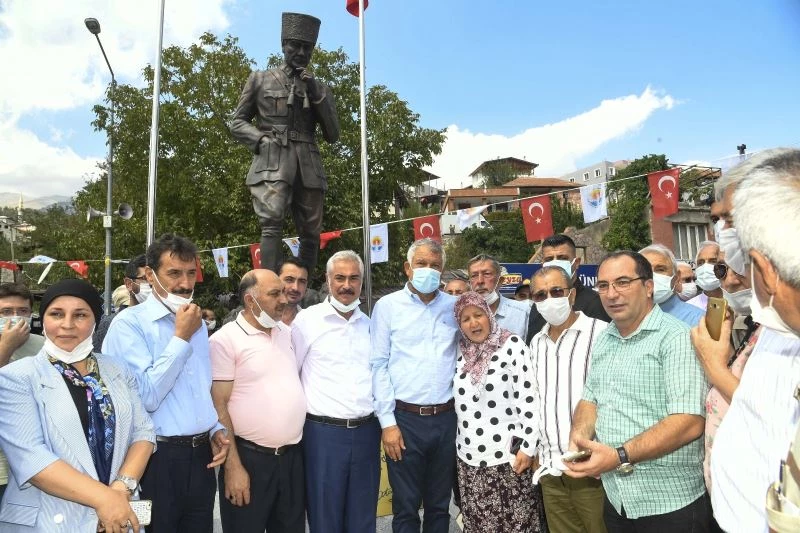 Pozantı Kent Meydanı ve Belemedik Köprüsü’nün açılışı yapıldı
