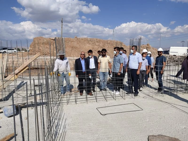 Çaldıranda çok amaçlı spor kompleksinin temeli atıldı
