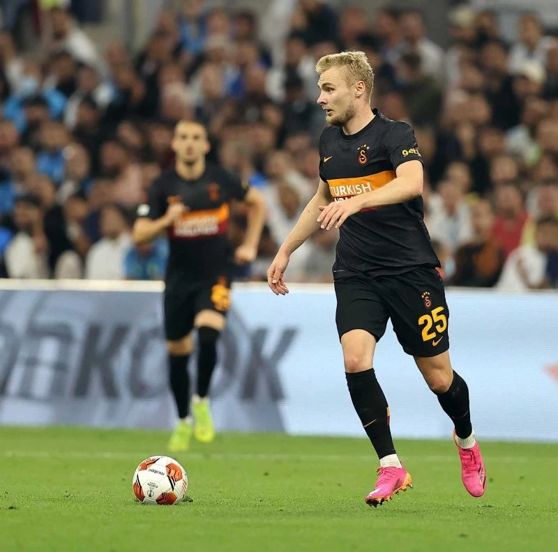 UEFA Avrupa Ligi: Marsilya: 0 - Galatasaray: 0 (İlk yarı)
