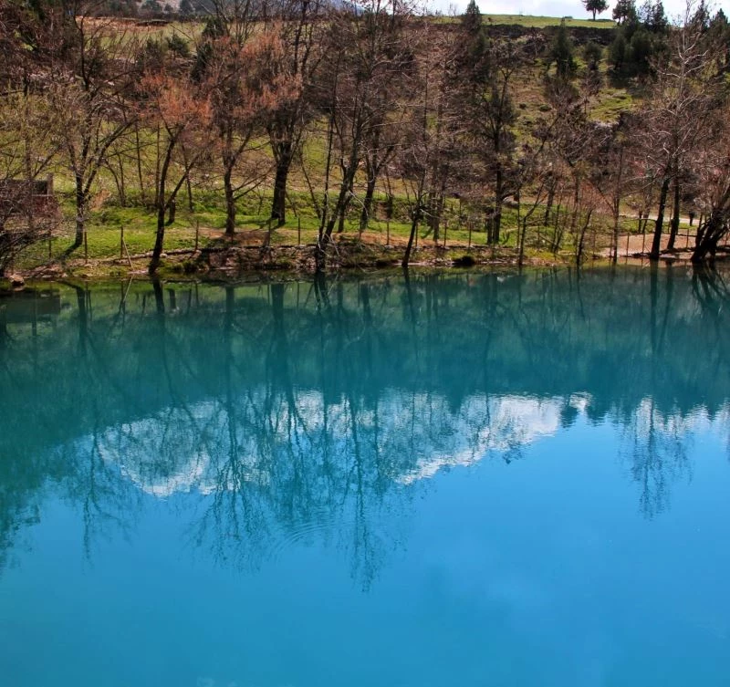 Sıcaktan bunalanlar kanyon ve şelalelere akın ediyor
