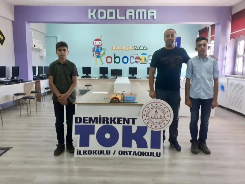 TÜBİTAK Ortaokul Öğrencileri Araştırma Projeleri Yarışması final aşamaları değerlendirme sonuçları açıklandı
