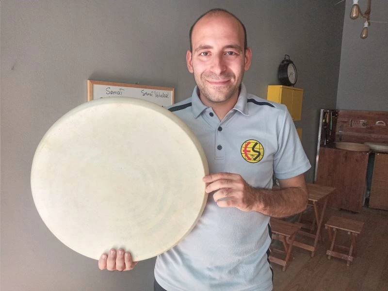 Babasının teşviki ile başladı işin ustası oldu
