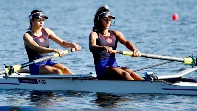 Adanalı kadın kürekçiler Avrupa ikincisi
