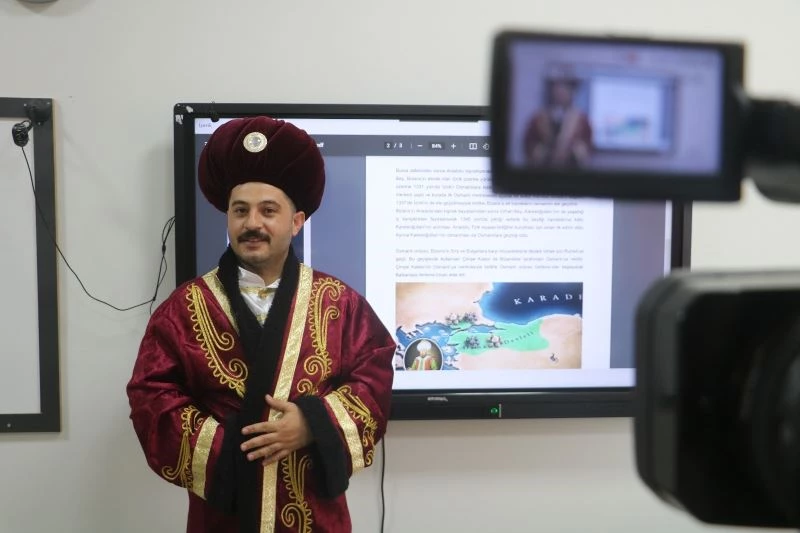 Malatyalı öğretmen, tarihi yaşatarak sevdiriyor
