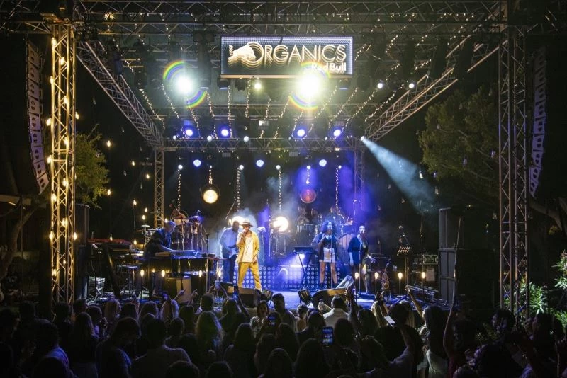 Bodrum’da Kenan Doğulu rüzgarı esti
