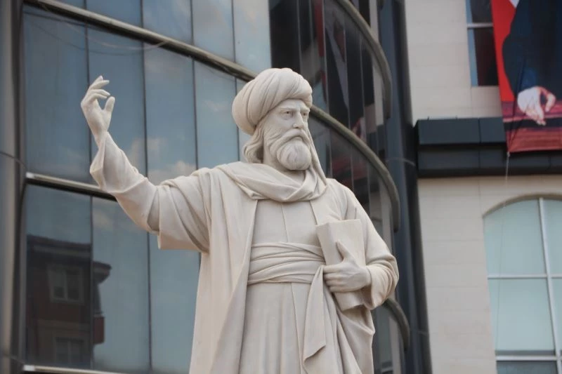 (Özel) Bilecik’e 11 tonluk Bilecik mermerinden Şeyh Edebali heykeli ve Kayı Anıtı
