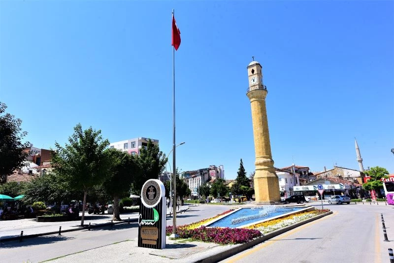 Çorum Saat kulesi kırmızı renkle aydınlatılacak
