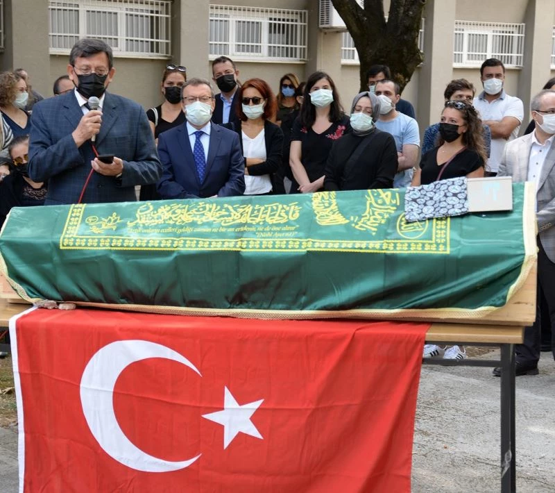 BUÜ’nün ‘girişimci’ akademisyenine veda
