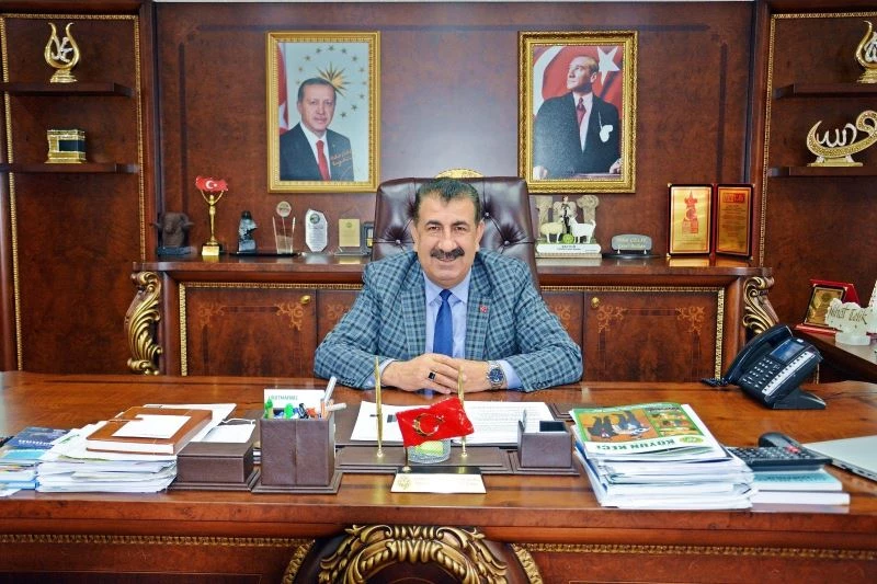 TÜDKİYEB Genel Başkanı Nihat Çelik: “Tarım alanlarını nadasa bırakmak yerine yem bitkisi ekilsin”
