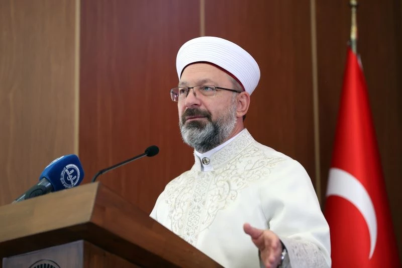 Diyanet İşleri Başkanı Erbaş: “İslam’ın hakikatleri ile gençliğin heyecanının buluşması, dünyayı değiştirecektir”
