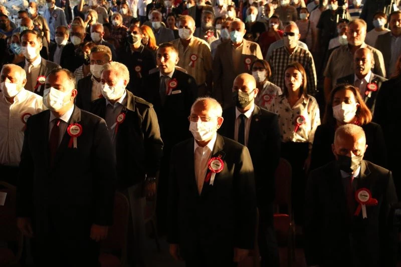 CHP lideri Kılıçdaroğlu: “Sanatıyla, kültürüyle, parklarıyla Mansur Yavaş yeniden Ankara’yı ayağa kaldıracak”
