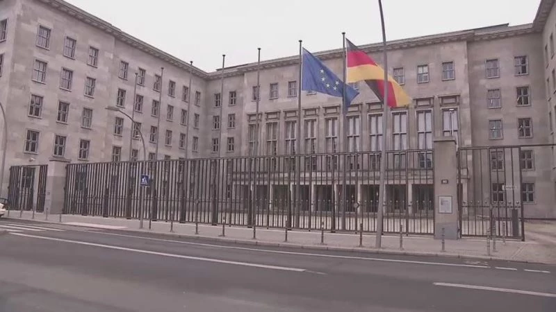 Almanya’da savcılıktan Federal Maliye Bakanlığı ve Adalet Bakanlığı’na baskın
