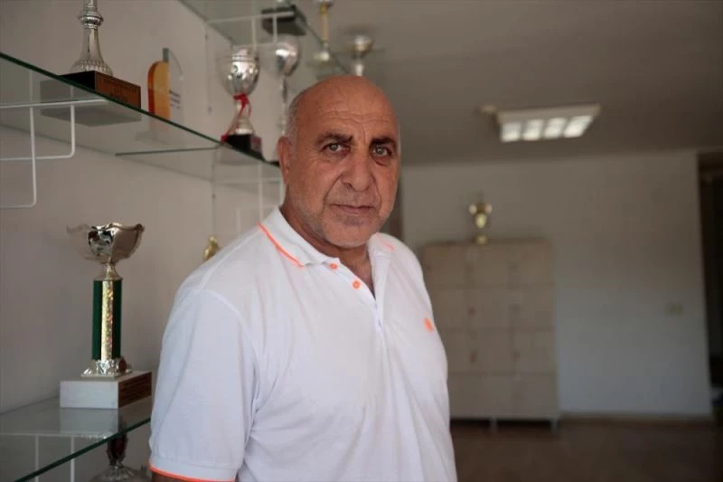 Eski milli kaleci Yaşar Duran