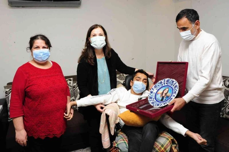 Başkan Çalkaya, yeni yıla Balçovalı, hemşehrilerini ziyaret ederek girdi
