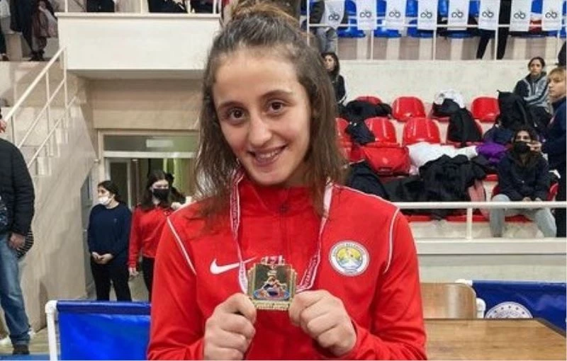 Köyceğizli Selvi şampiyonluğa doymuyor
