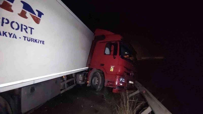 5 kişinin ölümüyle sonuçlanan kazadaki tır sürücüsü tutuklandı
