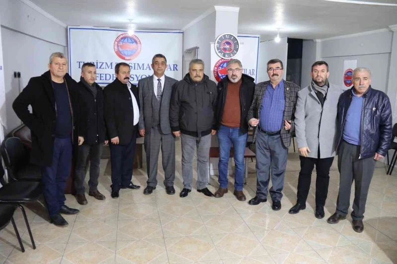 Turizm taşımacıları sektörün sorunlarını dile getirdi
