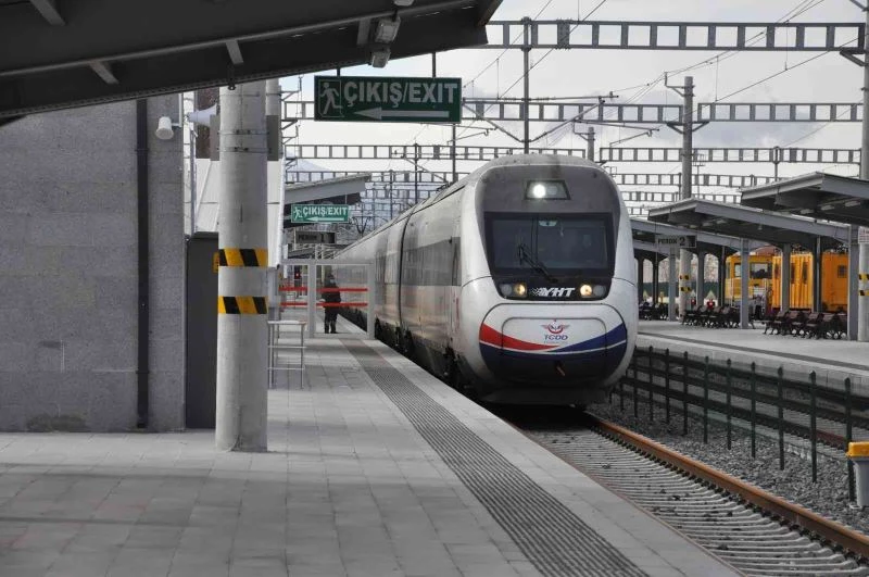 Hızlı trende yeniden çalışma başladı
