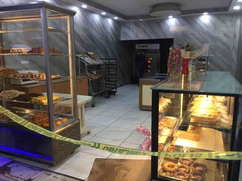Silahlı saldırıya uğrayan fırıncı ağır yaralandı
